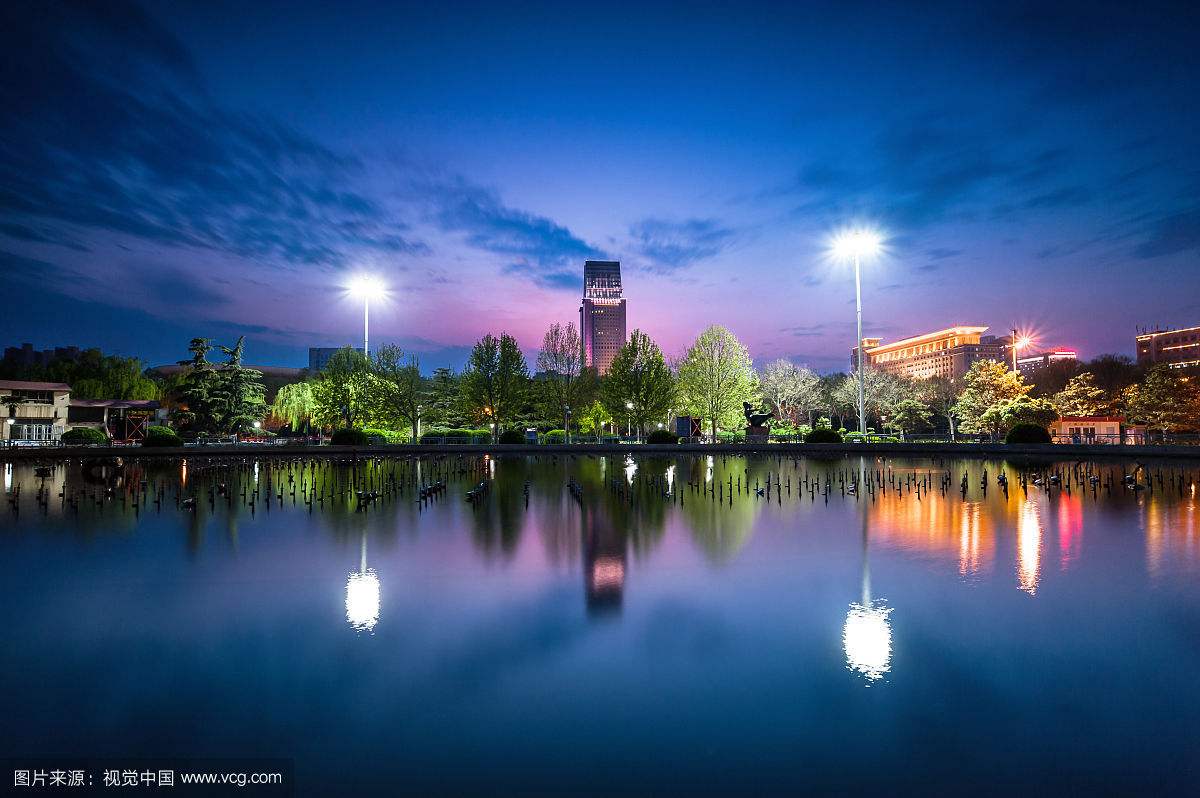 泛光照明與周圍環(huán)境之間要注意什么？